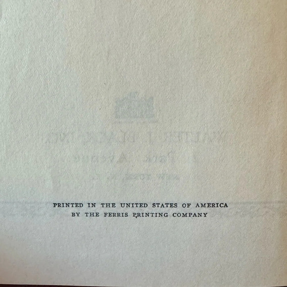 VINTAGE The Arabian Nights Book - 1920s Hardback, Red Cover, Gold Lettering - Picture 5 of 10